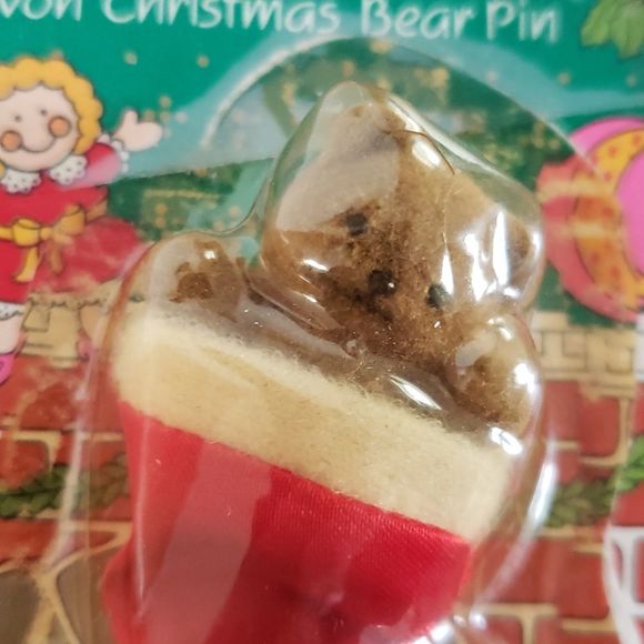 Adorable Vintage Avon Christmas Bear Pin 1984 - Picture 5 of 5